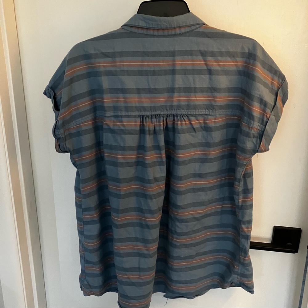 Carve Designs XL Button Up Shirt - Picture 3 of 3